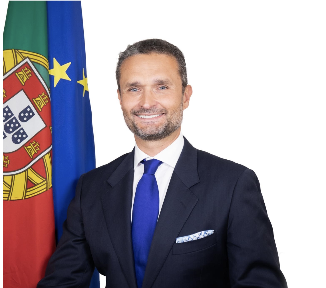 Sec Est. Bernardo Correia